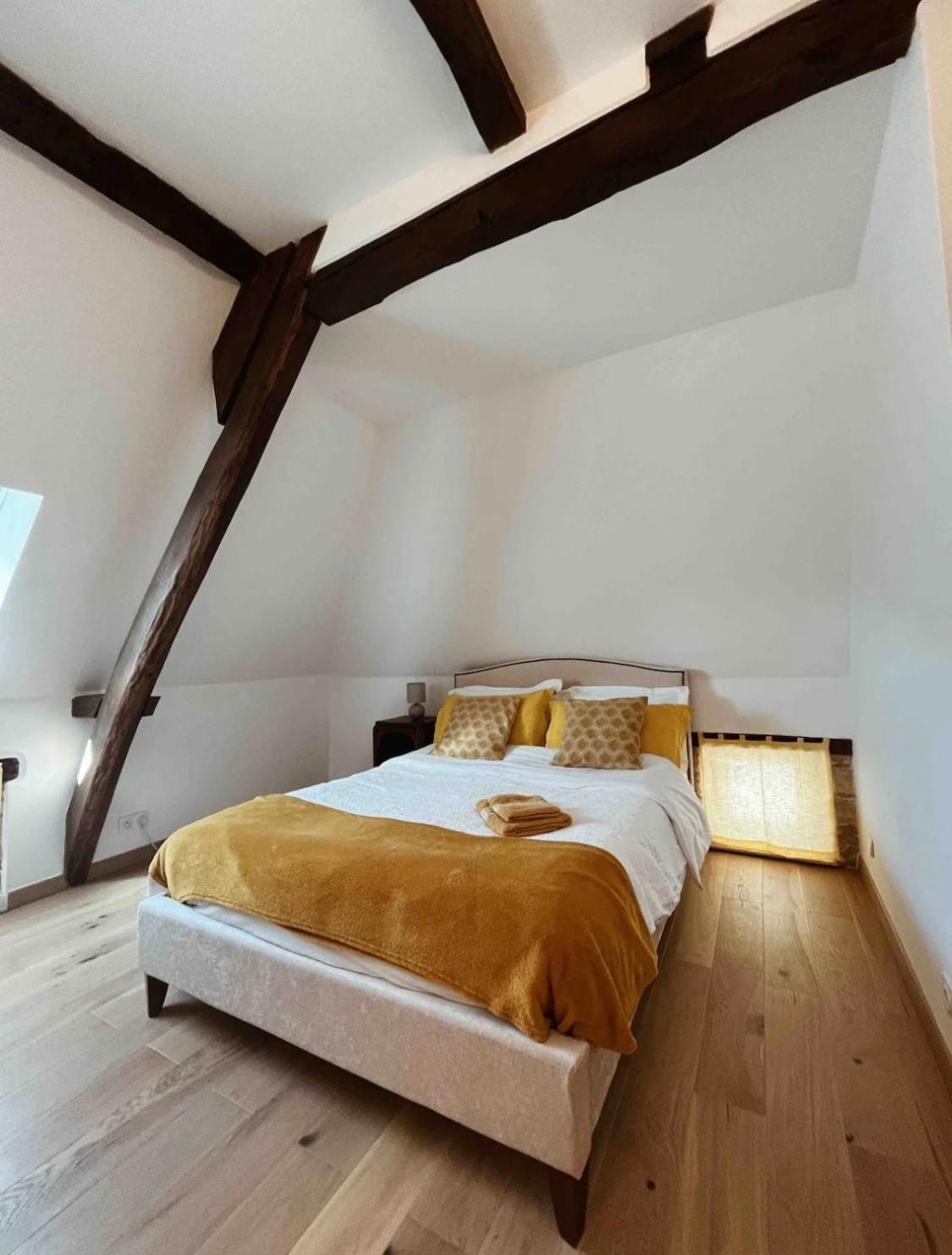Joli Gite Pour 5 Personnes : Chez Cherrie Saint-Julien-de-Lampon Екстериор снимка